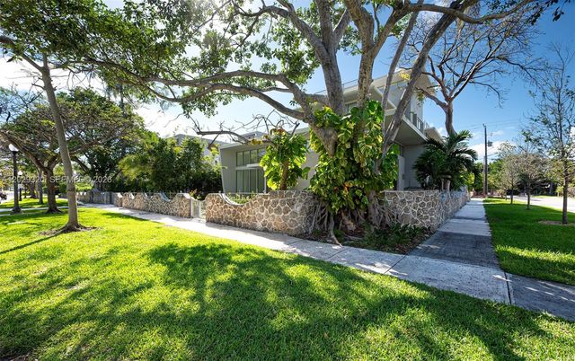 2100 S Miami Ave, Miami, FL 33129