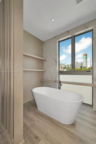 2100 S Miami Ave, Miami, FL 33129