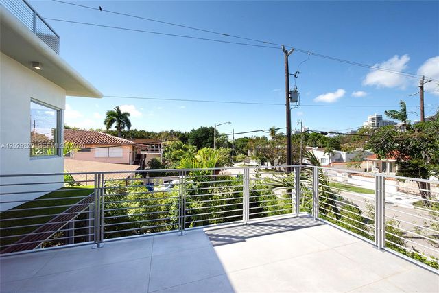 2100 S Miami Ave, Miami, FL 33129
