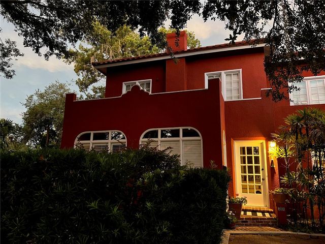 318 VITORIA AVENUE, Winter Park, FL 32789