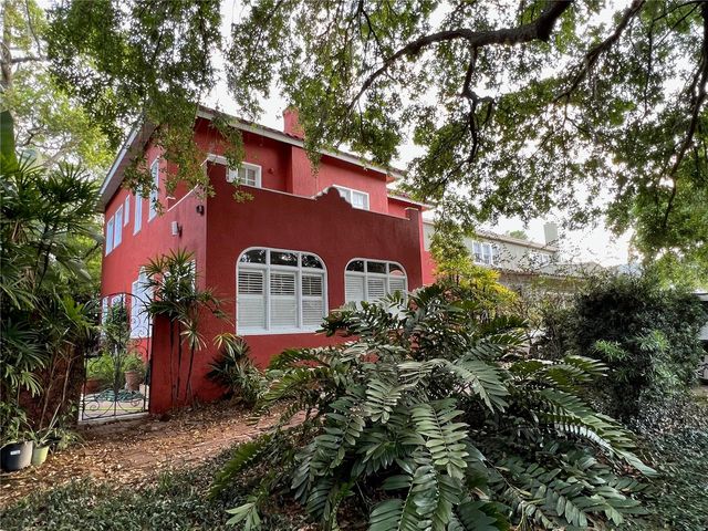 318 VITORIA AVENUE, Winter Park, FL 32789