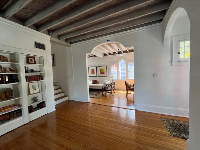 318 VITORIA AVENUE, Winter Park, FL 32789