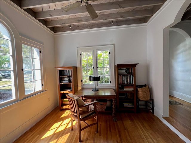 318 VITORIA AVENUE, Winter Park, FL 32789