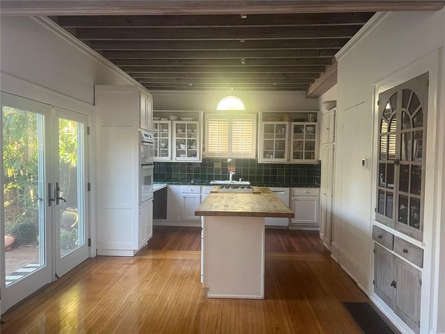 318 VITORIA AVENUE, Winter Park, FL 32789