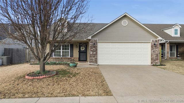 14650 S Toledo Place, Bixby, OK 74008