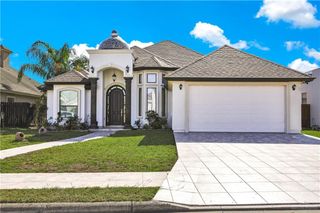 2432 Leanna Denae Avenue, Mission, TX 78572