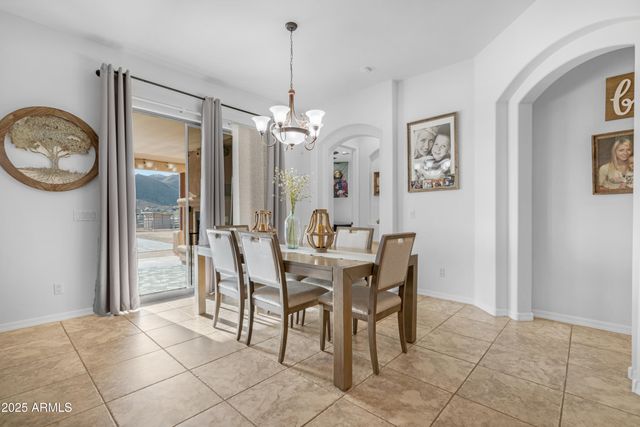 42618 N 3RD Avenue, New River, AZ 85087