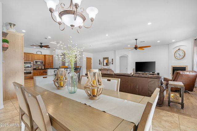 42618 N 3RD Avenue, New River, AZ 85087