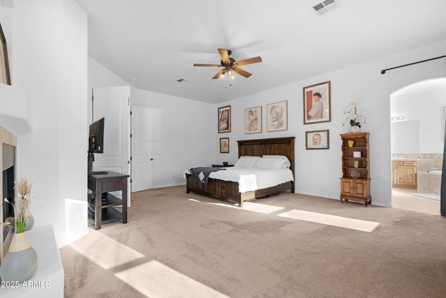 42618 N 3RD Avenue, New River, AZ 85087