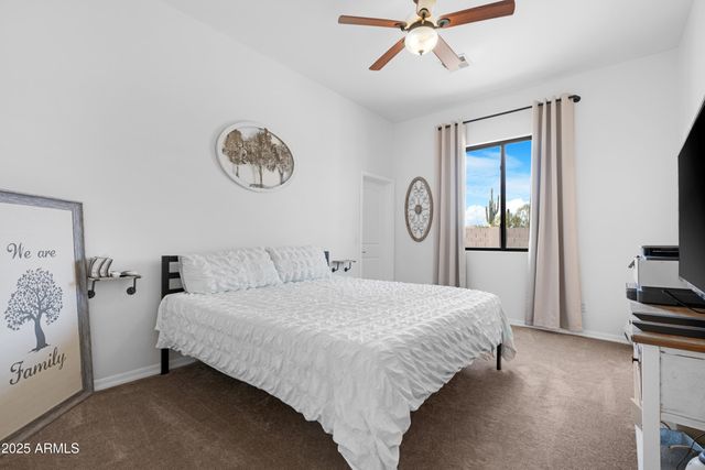 42618 N 3RD Avenue, New River, AZ 85087