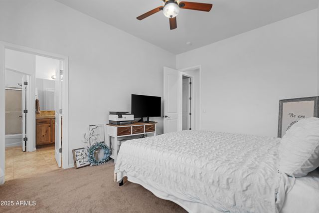 42618 N 3RD Avenue, New River, AZ 85087