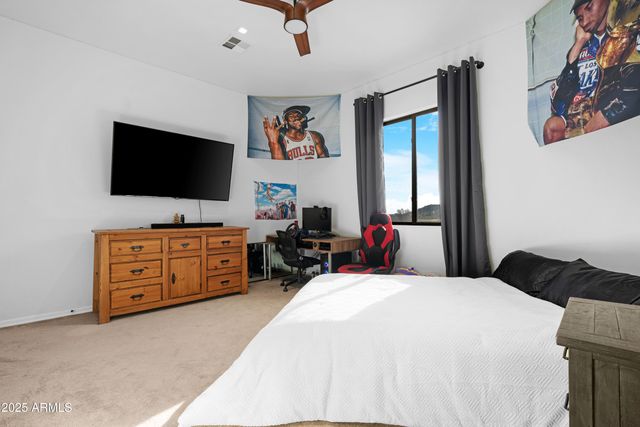 42618 N 3RD Avenue, New River, AZ 85087