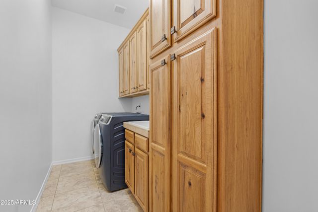 42618 N 3RD Avenue, New River, AZ 85087