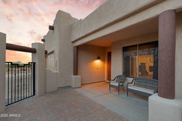 42618 N 3RD Avenue, New River, AZ 85087