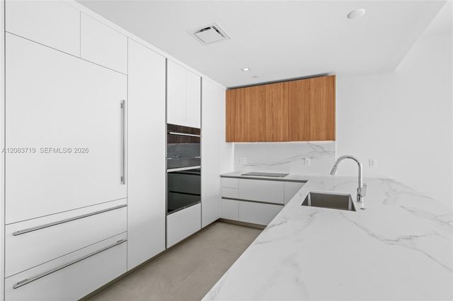 1400 Biscayne Boulevard 4106, Miami, FL 33132