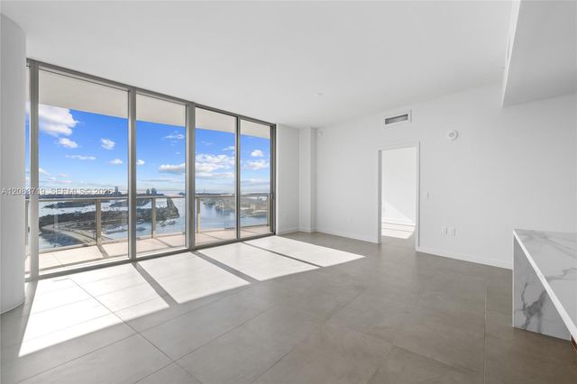 1400 Biscayne Boulevard 4106, Miami, FL 33132