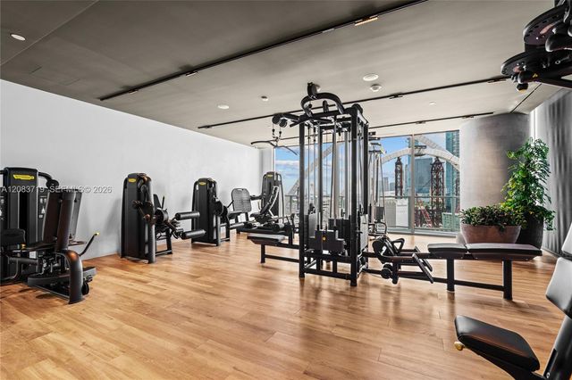 1400 Biscayne Boulevard 4106, Miami, FL 33132