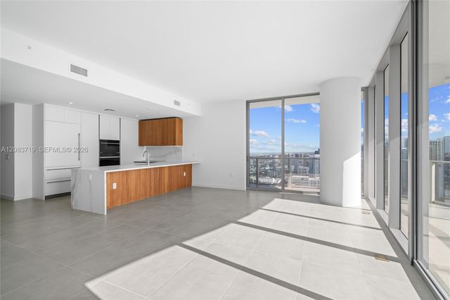 1400 Biscayne Boulevard 4106, Miami, FL 33132