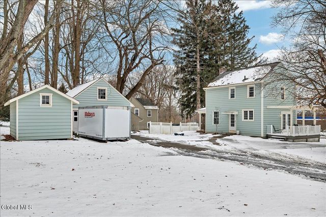 251 N Greenbush Road, Troy, NY 12180