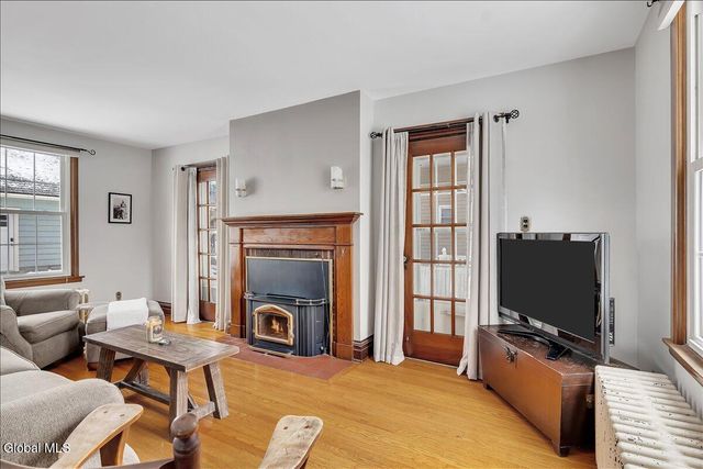 251 N Greenbush Road, Troy, NY 12180