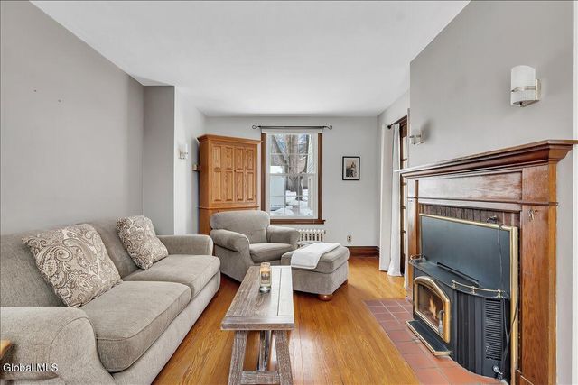 251 N Greenbush Road, Troy, NY 12180