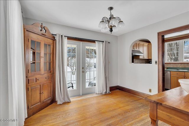 251 N Greenbush Road, Troy, NY 12180