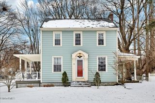 251 N Greenbush Road, Troy, NY 12180