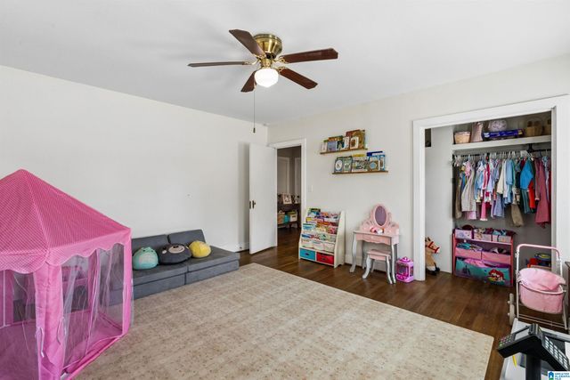 402 MILDRED STREET, Columbiana, AL 35051