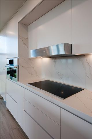 1121 Crandon Blvd D301 D301, Key Biscayne, FL 33149