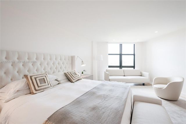1121 Crandon Blvd D301 D301, Key Biscayne, FL 33149