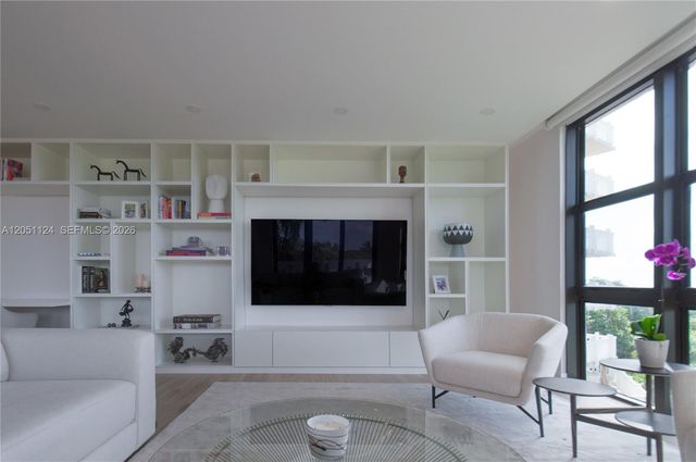 1121 Crandon Blvd D301 D301, Key Biscayne, FL 33149