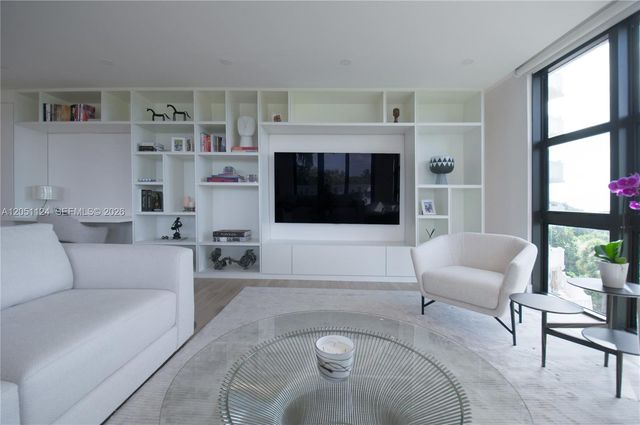 1121 Crandon Blvd D301 D301, Key Biscayne, FL 33149