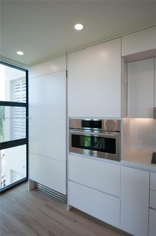 1121 Crandon Blvd D301 D301, Key Biscayne, FL 33149