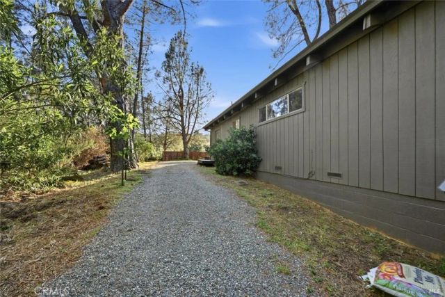 9845 Siskiyou Court, Kelseyville, CA 95451