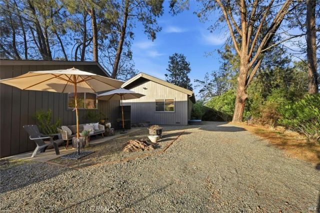 9845 Siskiyou Court, Kelseyville, CA 95451