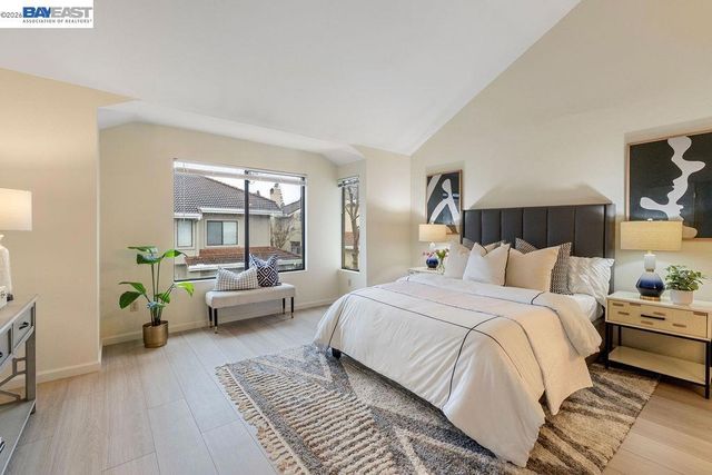 711 711 Lakemont Pl 4, San Ramon, CA 94582