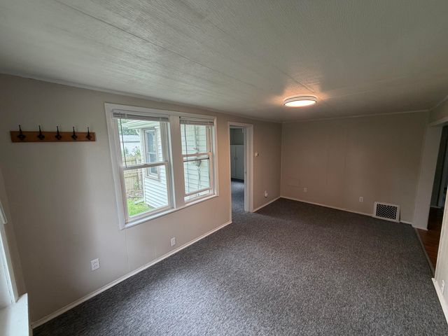 931 Pomeroy Street, Kalamazoo City, MI 49001