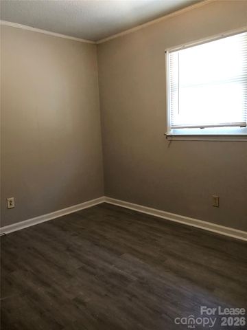 1310 Linwood Road, Gastonia, NC 28052