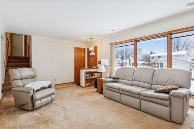 1484 Dieter Street, Saint Paul, MN 55106