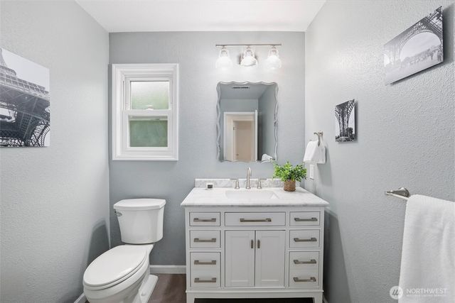 1113 SW 325th Place, Federal Way, WA 98023