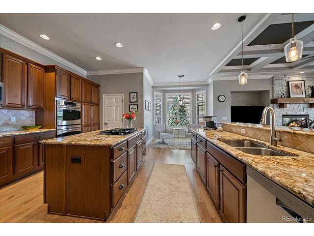 7660 S Blackstone Pkwy, Aurora, CO 80016