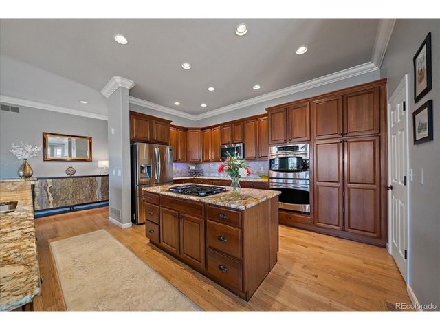 7660 S Blackstone Pkwy, Aurora, CO 80016