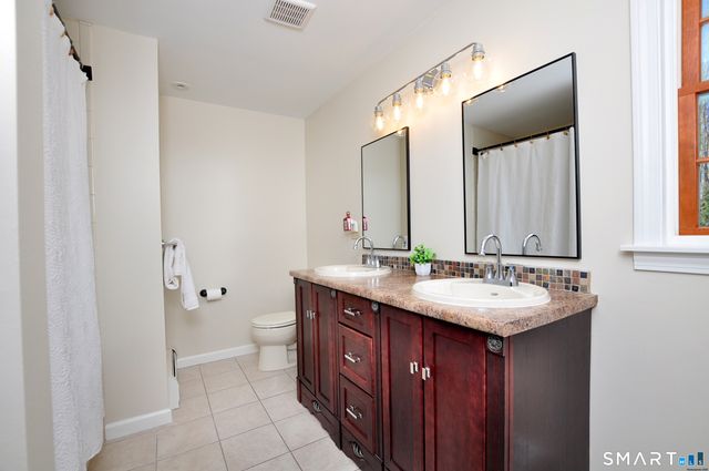 102 Petersen Road, Granby, CT 06035