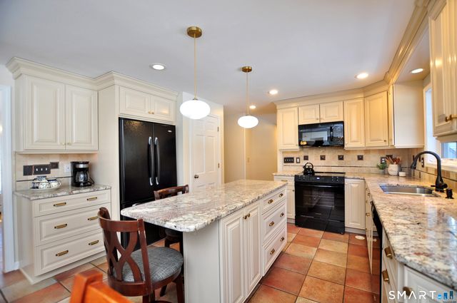 102 Petersen Road, Granby, CT 06035