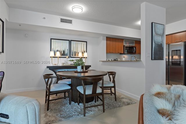 9066 SW 73rd CT 1007, Miami, FL 33156