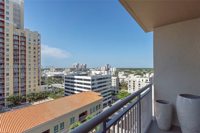 9066 SW 73rd CT 1007, Miami, FL 33156