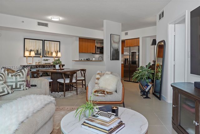 9066 SW 73rd CT 1007, Miami, FL 33156