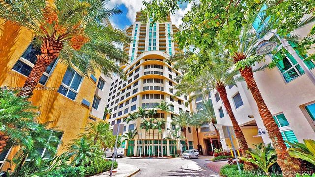 9066 SW 73rd CT 1007, Miami, FL 33156