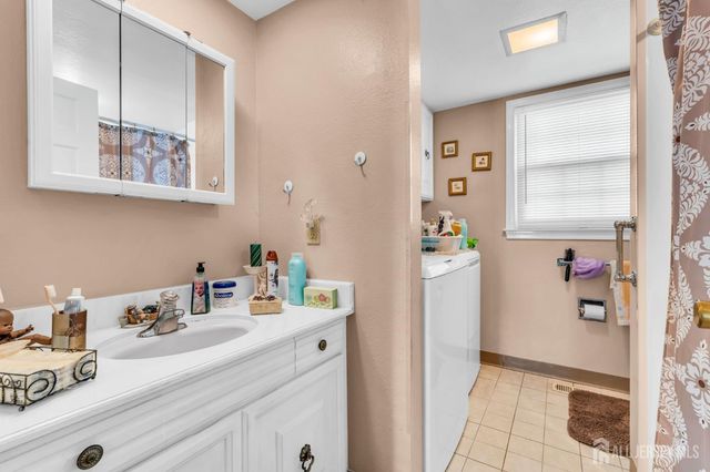 57-E Fairfield Lane, Monroe, NJ 08863