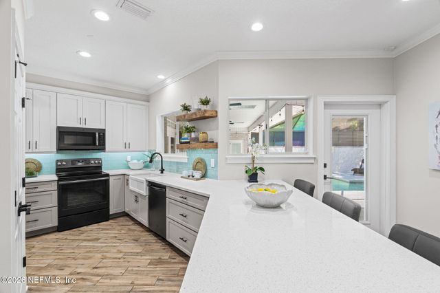 2009 VELA NORTE Circle, Atlantic Beach, FL 32233